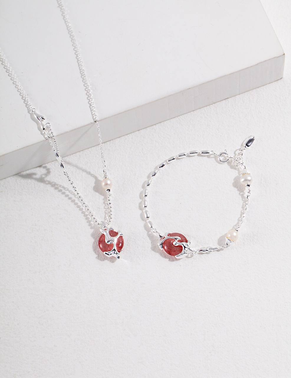 Nouvelle collection chinoise 'Sunset Glow' - Bracelet de perles en argent sterling à quartz fraise