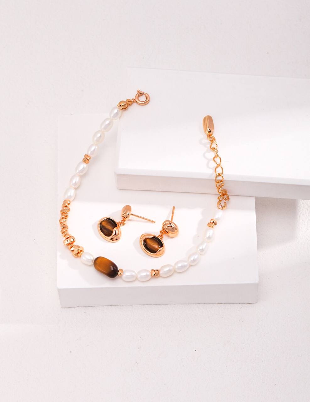 Tiger's Eye Sterling Silver Pearl Bracelet